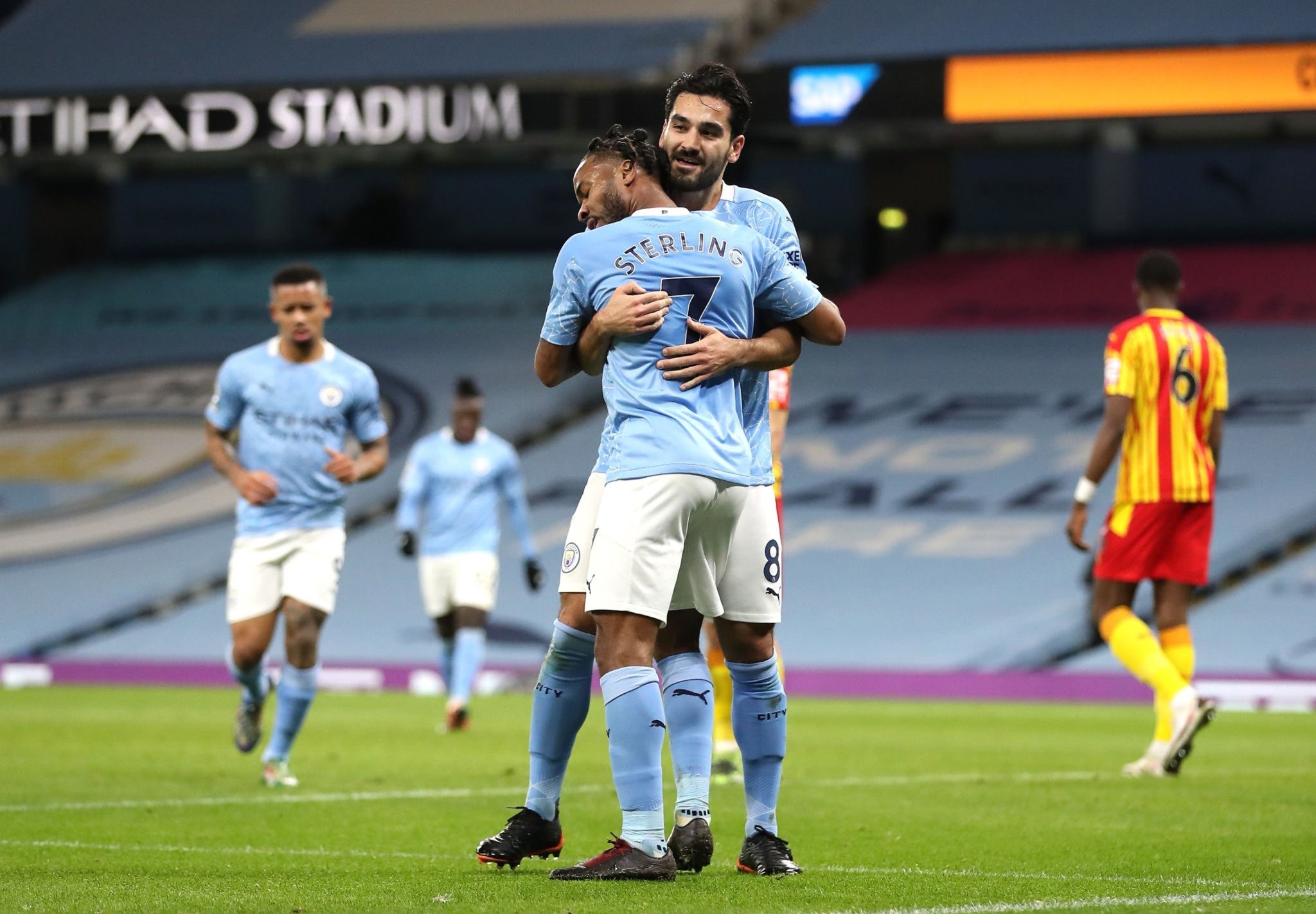 性工资限额 性工资限额